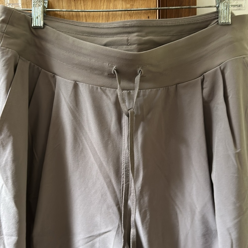Pants - Picture 2 of 4